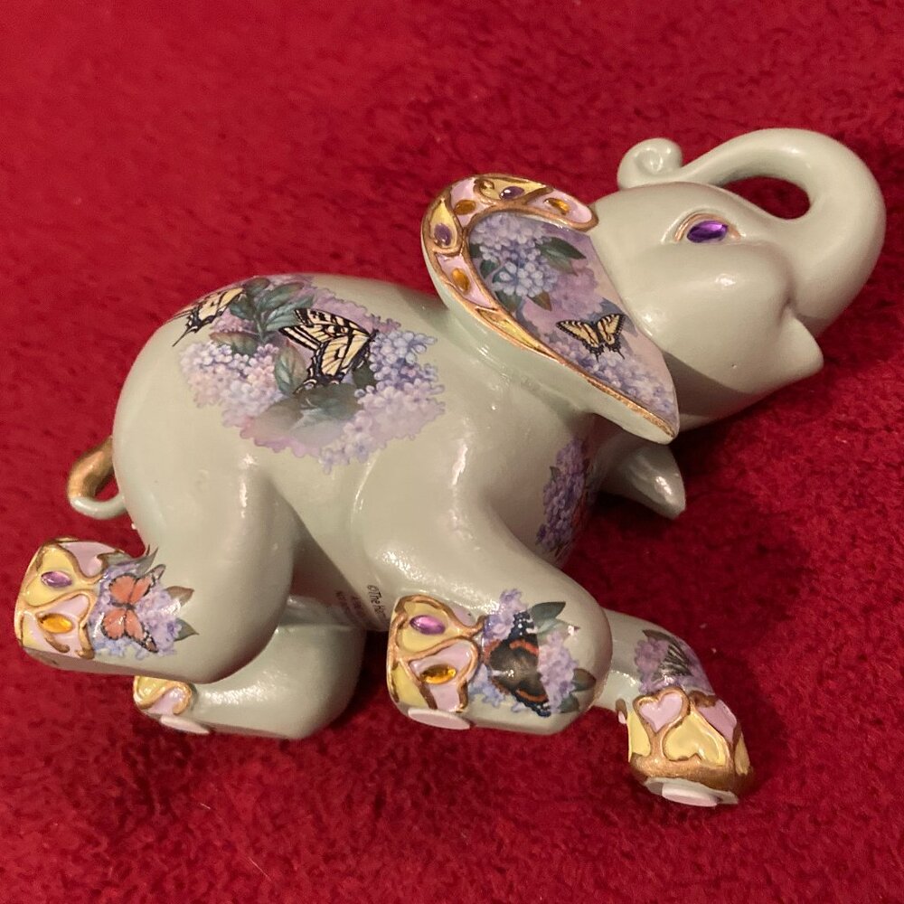 The Hamilton Collection Wings of Enchantment Pale Blue Elephant Figurine 4"-EUC